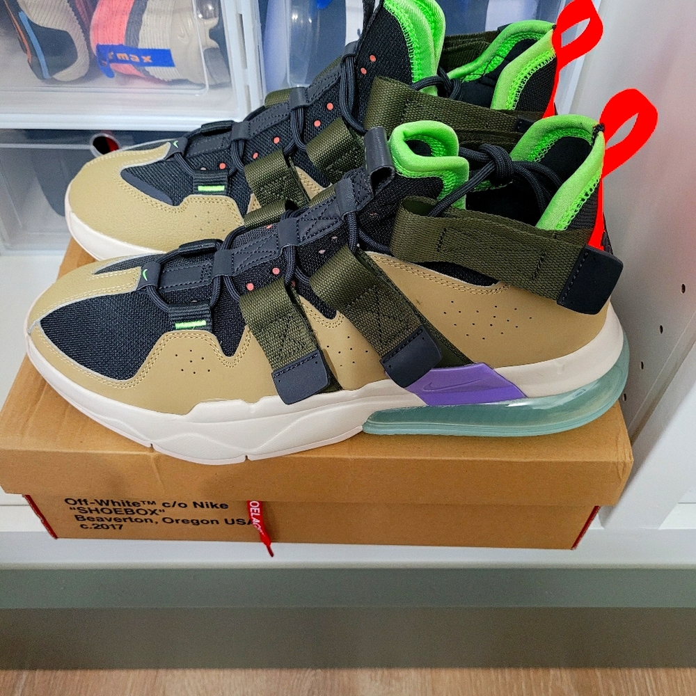 Nike Air Edge 270 - Parachute Beige